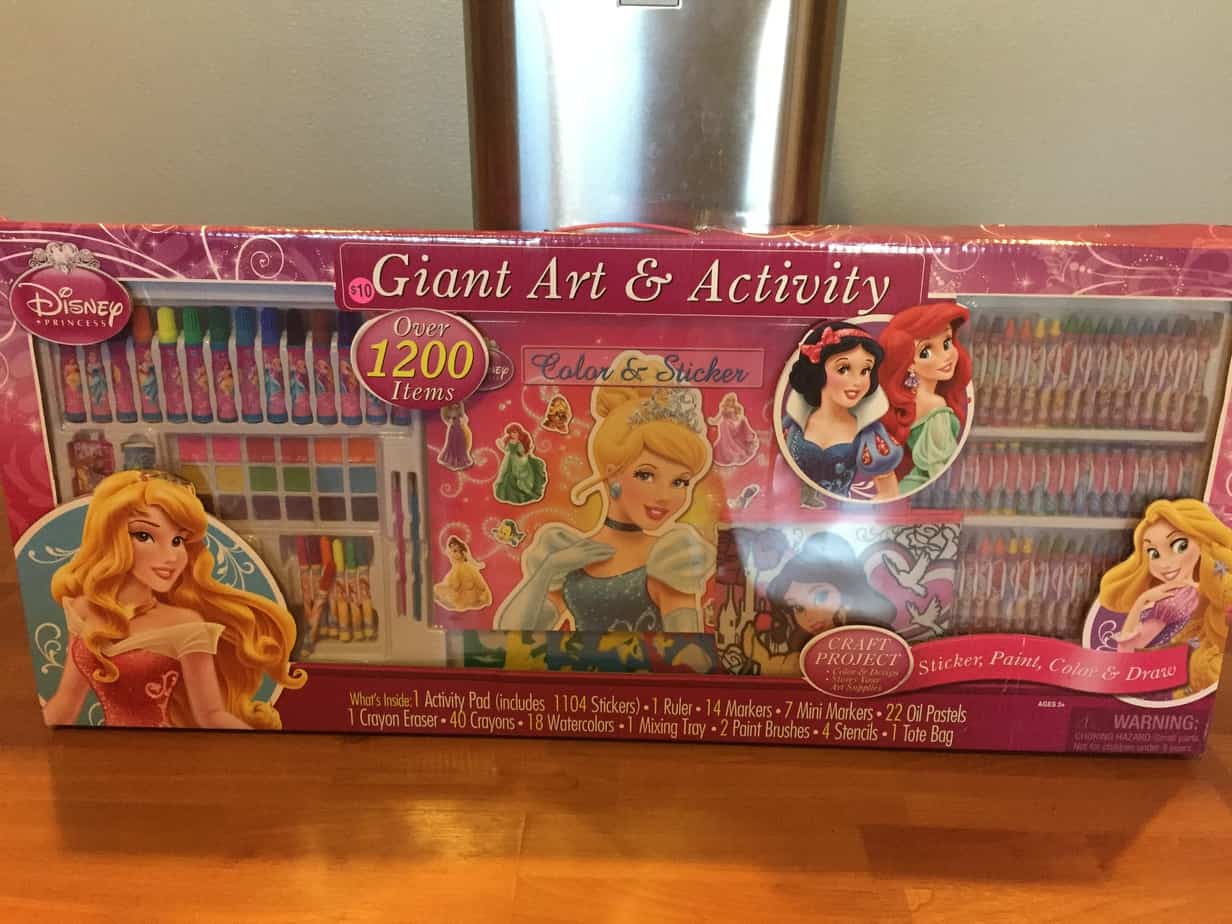 Disney Princess Giant Art and Activity Set