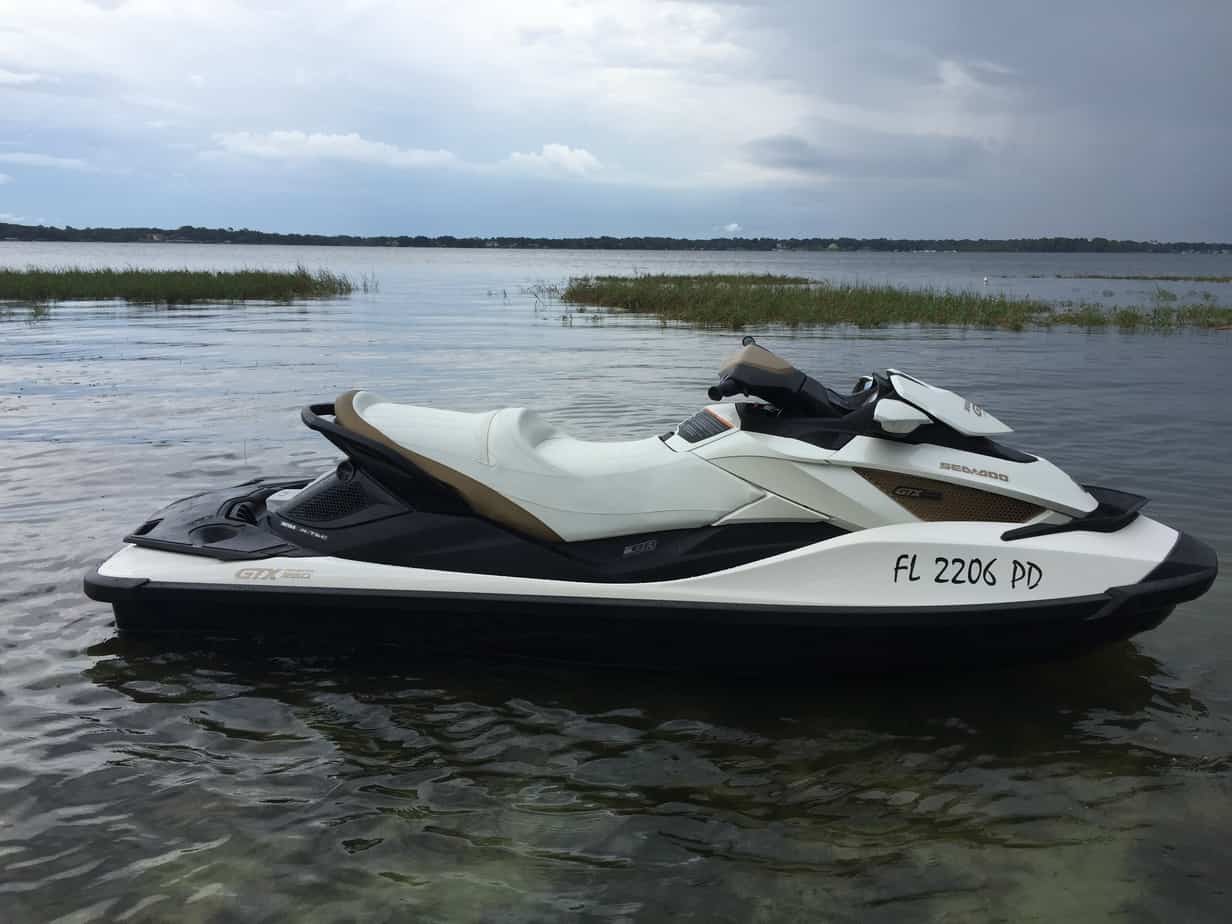 jet ski