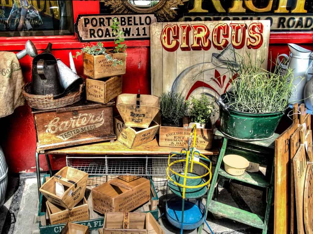 How we made $1,305 in one weekend of flipping flea market items