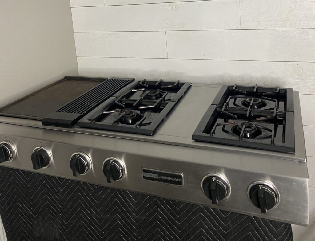 JennAir stove top was one of the Top 10 Flips Of 2022 (Just Over $50K In Sales)