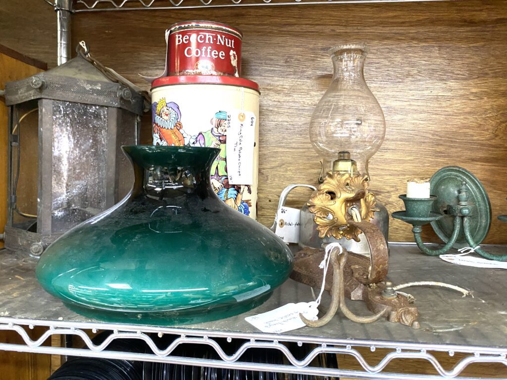What To Do If Your Local Thrift Stores Don't Have Good Items To Flip? antiques